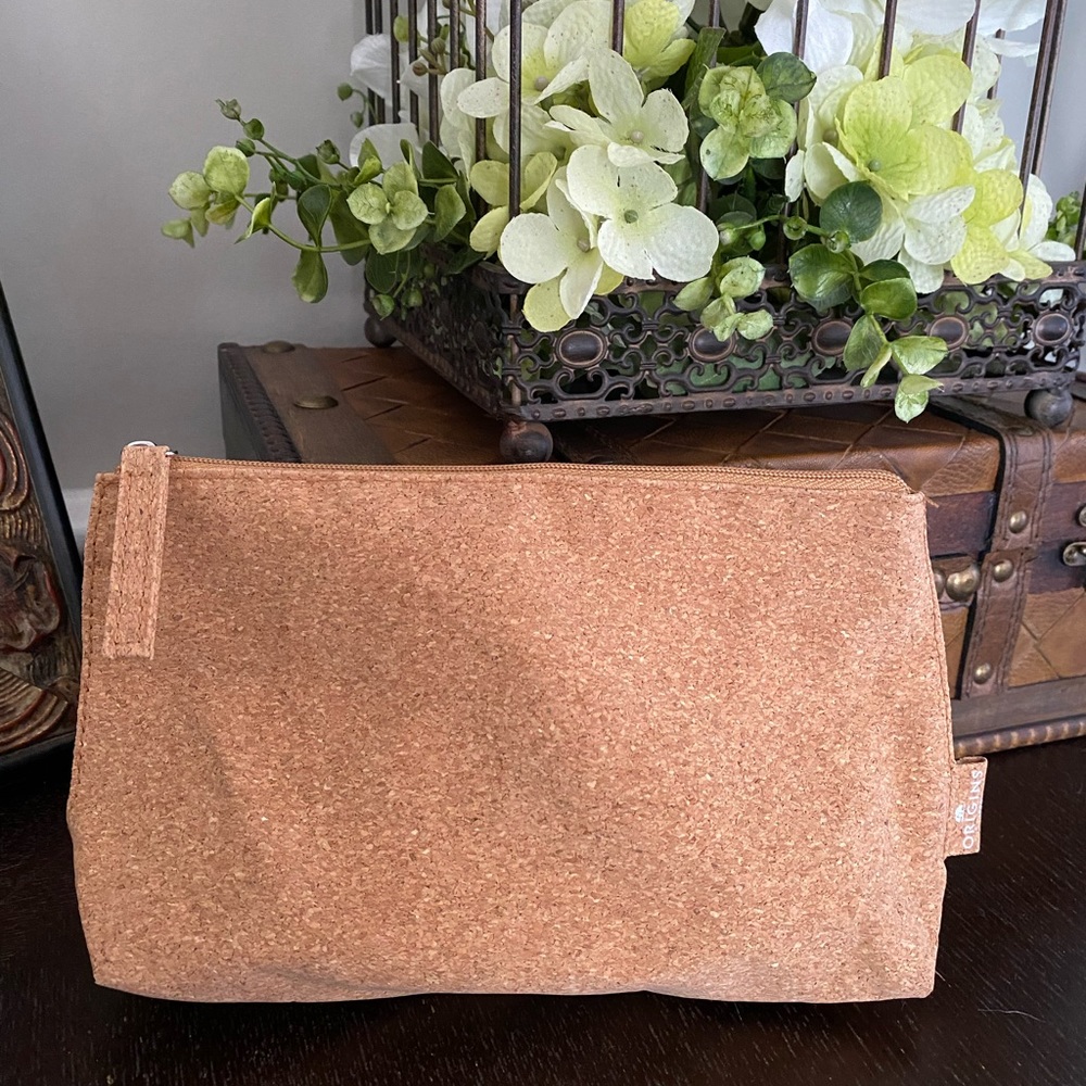 Origins brand soft cork zippered bag/pouch